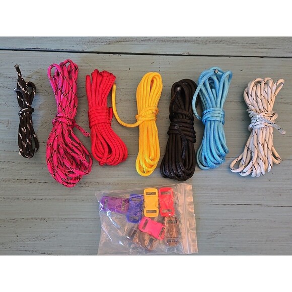 Paracord Craft Kit - 7 Colors West Coast Cord + Buckles Instructions Included - Picture 5 of 9
